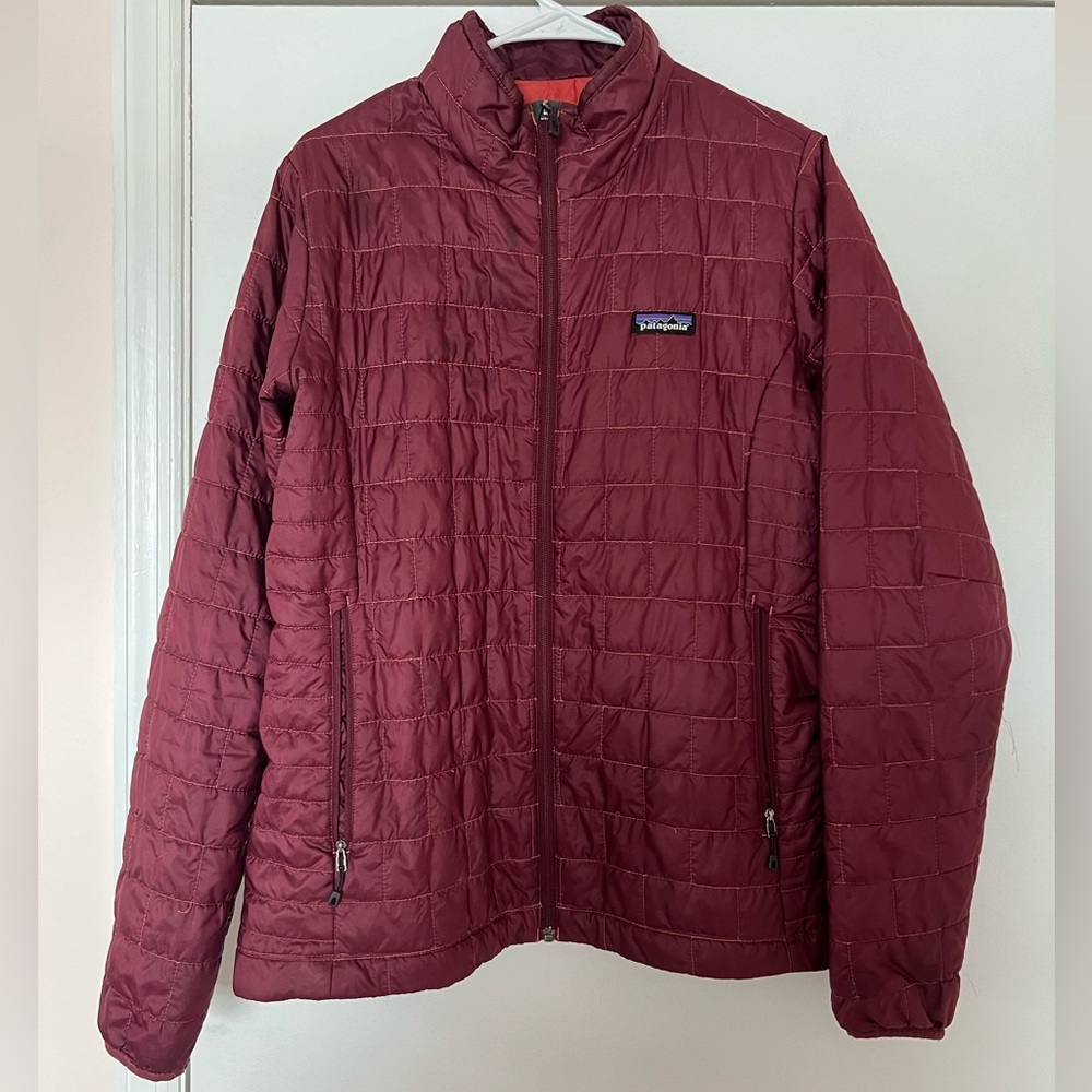 Patagonia Women’s Nano Puff Jacket Large